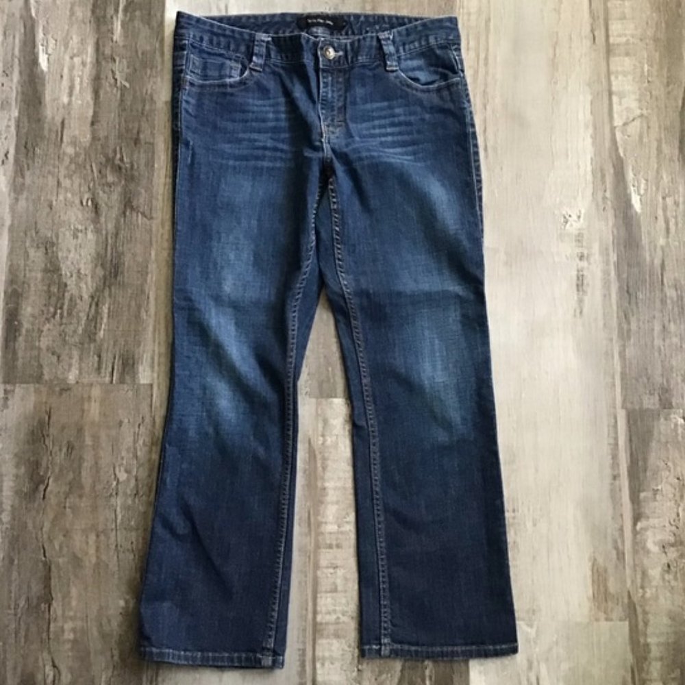 Calvin Klein Boot Cut Jeans Sz14 Short